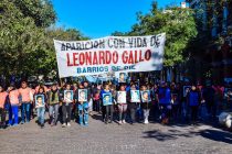 [Santiago del Estero] Con una radio abierta y marcha, Barrios de Pie reclamó por Leonardo Gallo