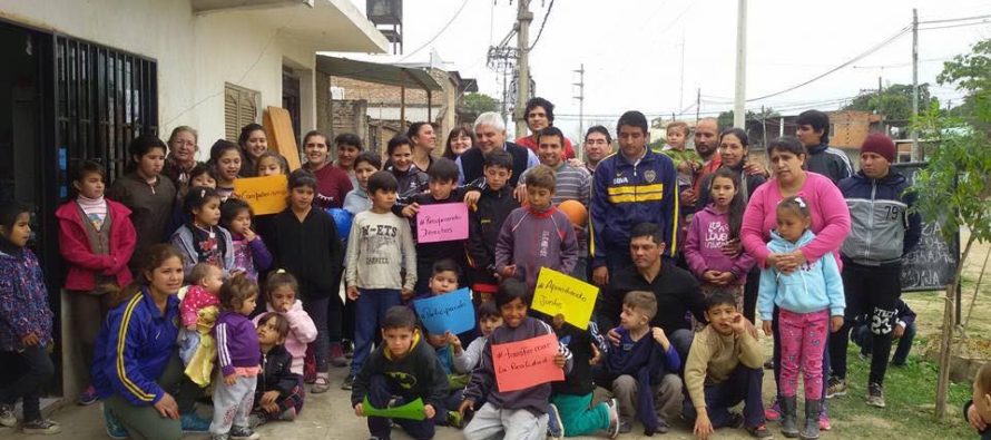 [Corrientes] Barrios de Pie lanza la campaña “Los niños primero”
