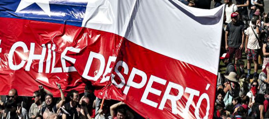 Chile: La morfología del estallido social y la crisis de democracia.