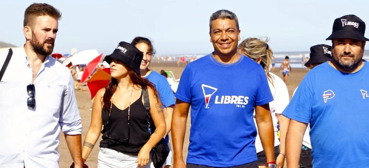 Jesus Escobar en las playas argentinas.
