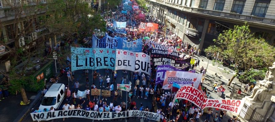 Libres del Sur marcha en contra del acuerdo con el FMI. Jornada nacional.