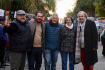 [Gran Bs. As.] Ricardo Alfonsín recorrió San Justo y dialogó con los vecinos.