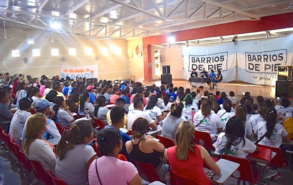 Silvia Saravia visitó la provincia. Importante plenario de Barrios de Pie. - Movimiento Libres del Sur