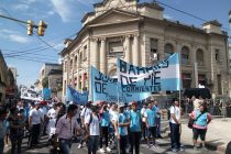 [Corrientes] Se movilizaron contra la reforma previsional