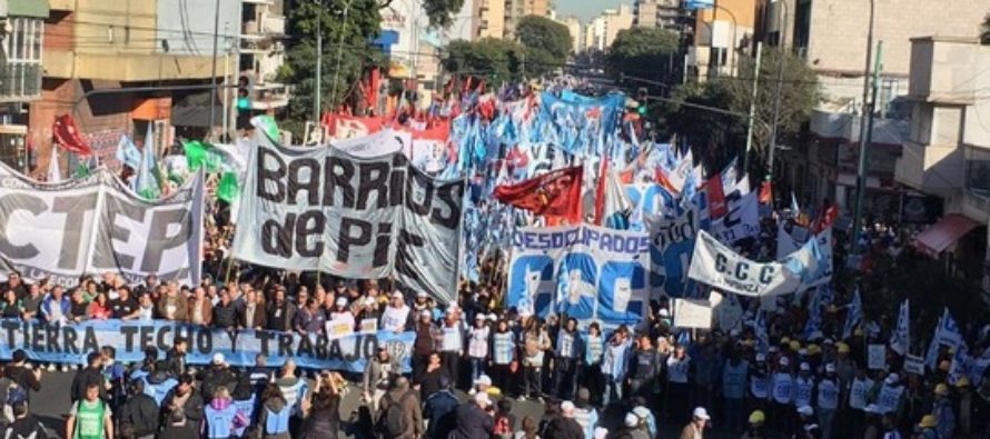 [CABA] Hoy 11hs. Barrios de Pie marcha a Tribunales por la Emergencia Social