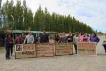 [Plottier] Vecinos colocan carteles y recolectan residuos en China Muerta