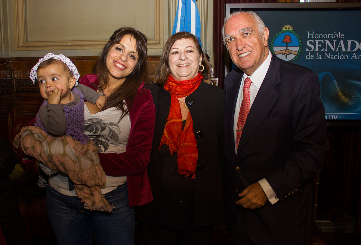 Donda en el homenaje del Senado de la Nación a Strassera