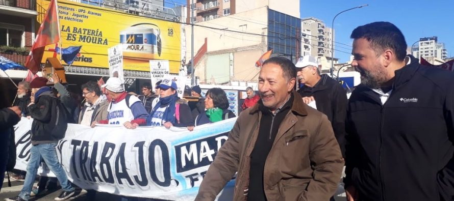 Ceballos marcha desde Liniers junto a las columnas de la Marcha Federal