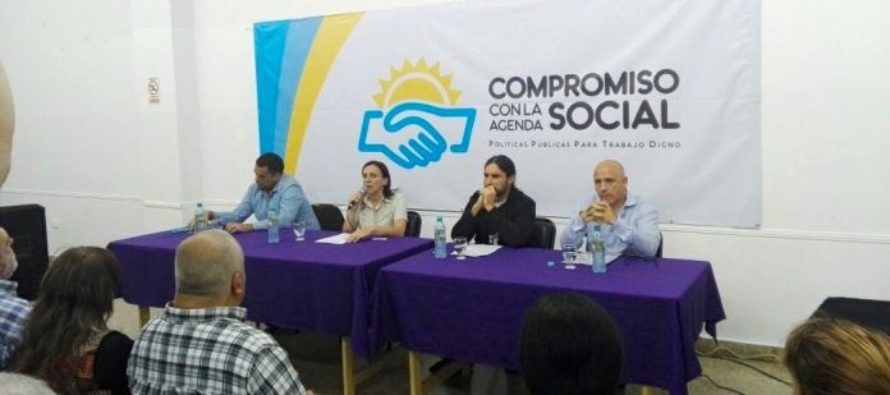 [Vicente López] Firma del Compromiso con la Agenda Social