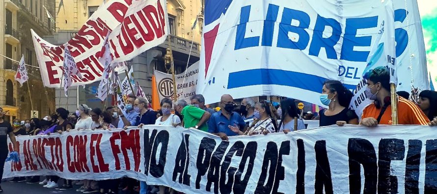Multitudinaria marcha popular contra el FMI. Gran participación de Libres del Sur.