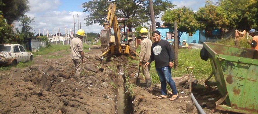 [Corrientes] El Barrio Patono celebra obra que mejorará el servicio de agua potable