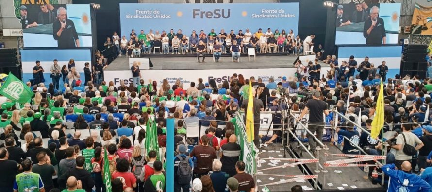 Delegadas y delegados de todo el país se reunieron en el Primer Plenario Nacional del Frente de Sindicatos Unidos
