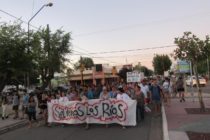 [Plottier] Manifestación en defensa del Río Limay