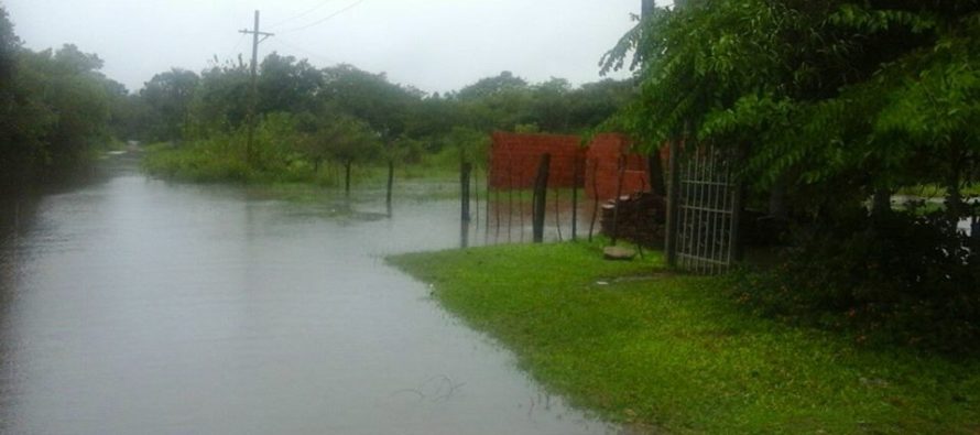 [Corrientes] Instan a prohibir el depósito de residuos en la vía publica los días de lluvia