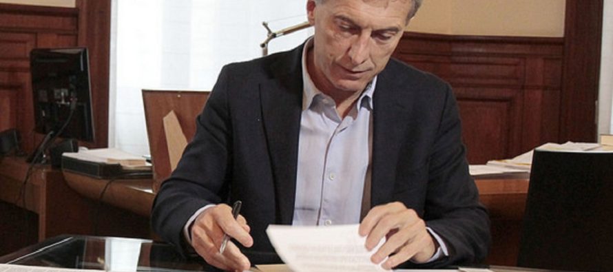 Donda: “El veto ratifica que el rumbo que eligió Macri es el ajuste brutal”